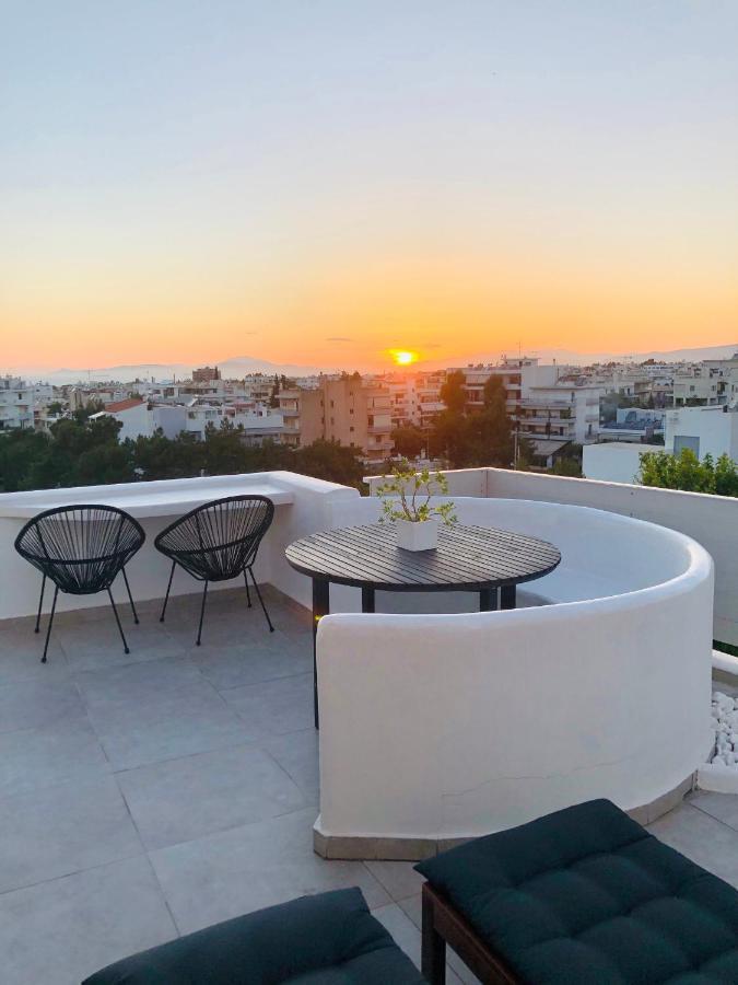 Amazing Suite At Glyfada With Sea View & Jacuzzi Athen Eksteriør bilde